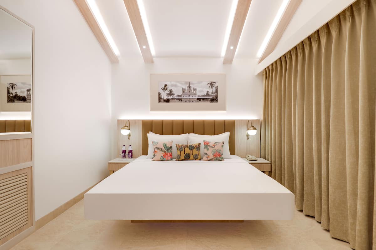 1 bedroom, premium bedding, in-room safe, iron/ironing board