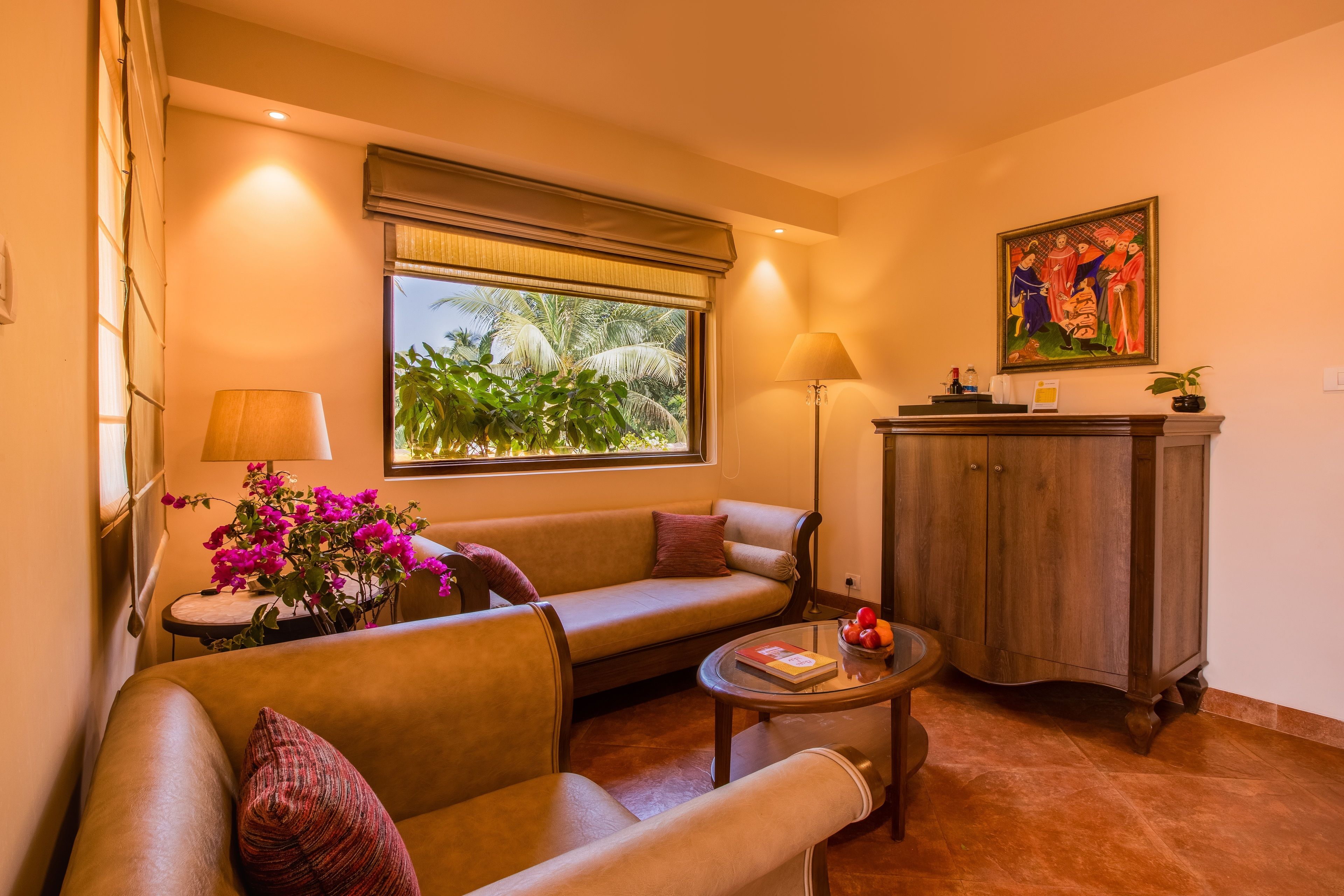 heritage studio | living room | 32-inch led tv with satellite channels, tv