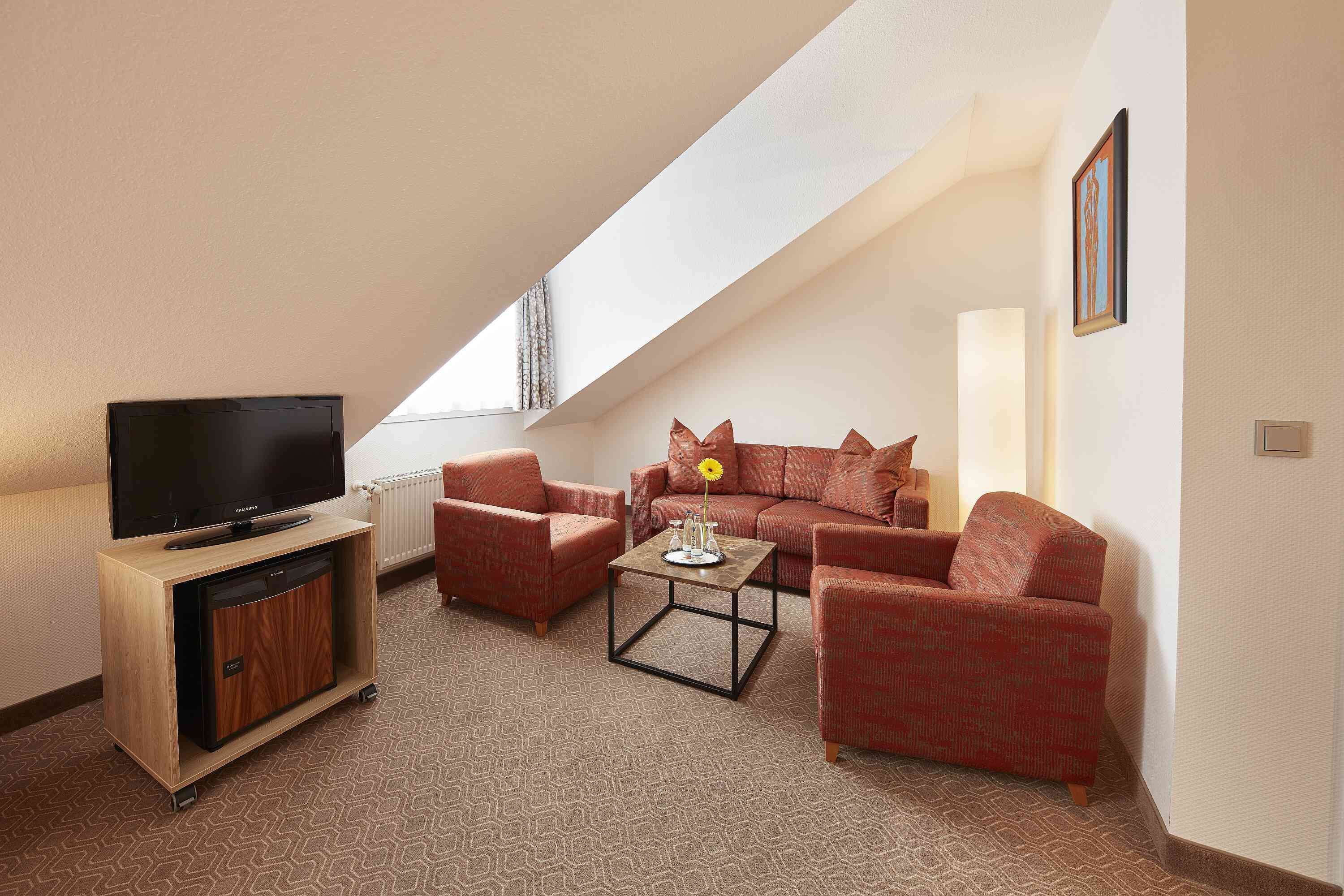 business twin room | in-room safe, desk, blackout curtains, iron/ironing board