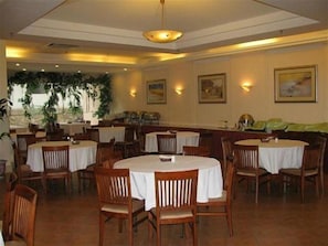 Se sirven desayunos, almuerzos y cenas