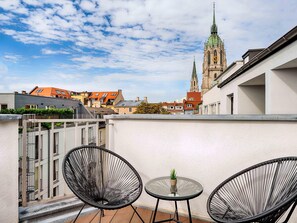Terrace/patio - B&B Hotel München-Hbf (Munich)