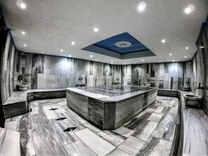 Sauna, Turkish bath/hammam, hot stone massages, deep-tissue massages