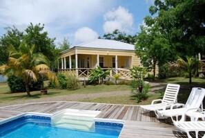Outdoor pool, sun loungers - Yepton Estate Cottages (St. John's)