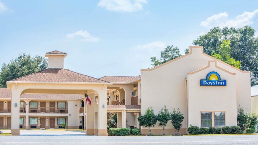 Days Inn by Wyndham Abbeville