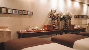 Sauna, body treatments, hydrotherapy, aromatherapy, body scrubs