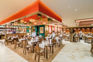 4 restaurants; breakfast, lunch and dinner served  - Hotel Riu Vallarta - All Inclusive (Nuevo Nayarit)