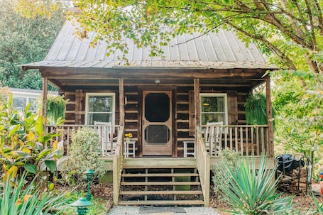Carolina Log Cabin | Terrace/patio