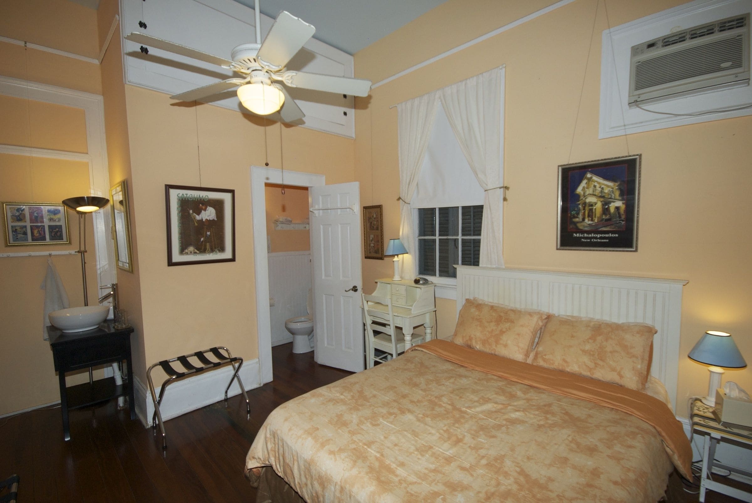 Photo - The Burgundy Bed and Breakfast