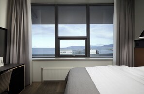 Chambre supérieure double ou avec lits jumeaux, vue sur la montagne | Vue de la chambre