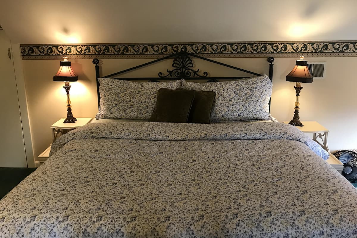 Individually decorated, individually furnished, iron/ironing board