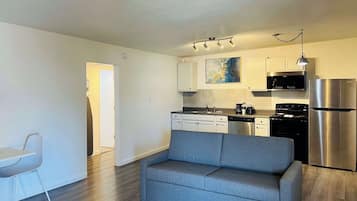 Deluxe Suite, Multiple Beds, Non Smoking, Kitchen