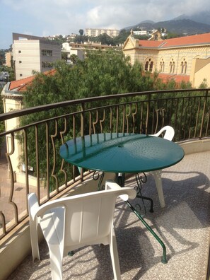 Balcony - Hôtel Moderne (Menton)