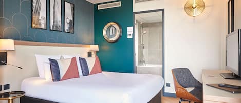 Premium bedding, desk, soundproofing, iron/ironing board