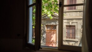 1 bedroom, premium bedding, minibar, in-room safe