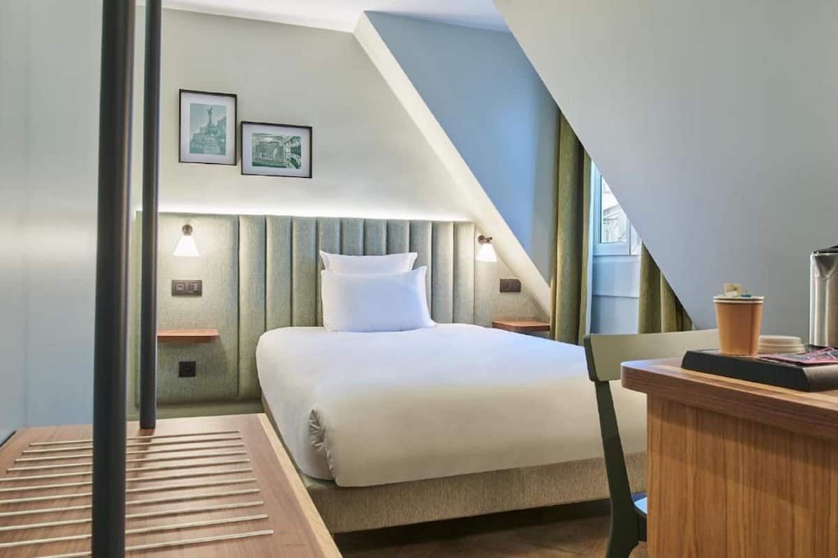 Single Room