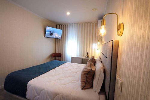 Hotel América