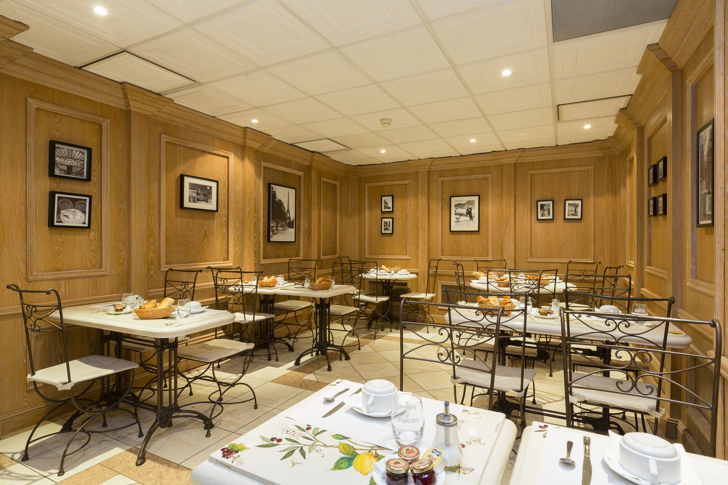 daily buffet breakfast (eur 12 per person)