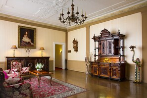 Zona de estar del vestíbulo