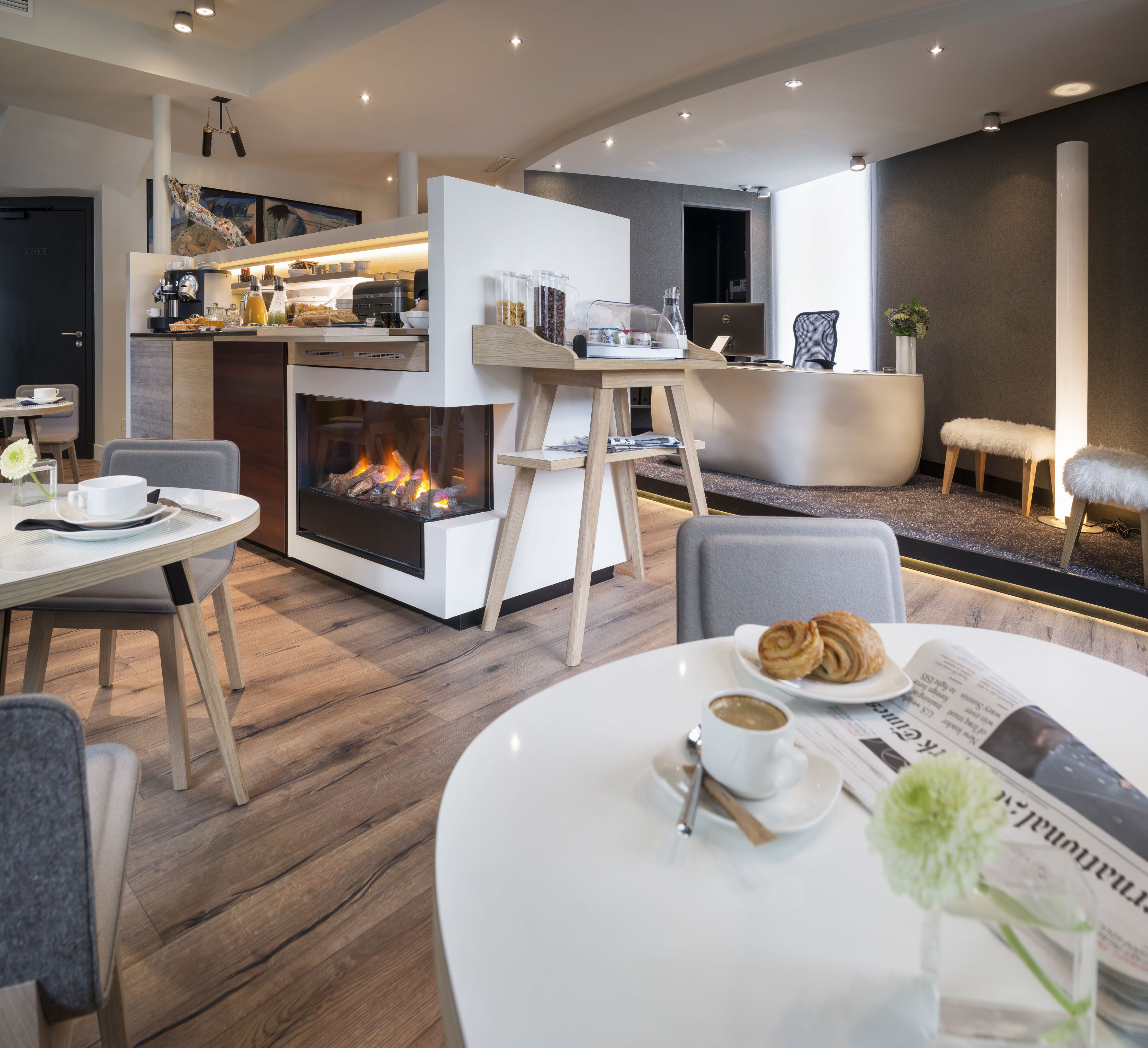 daily buffet breakfast (eur 16 per person)