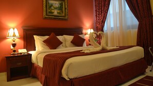 Suite, 1 King Bed | Select Comfort beds, minibar, in-room safe, desk - Al Maha Regency (Sharjah)