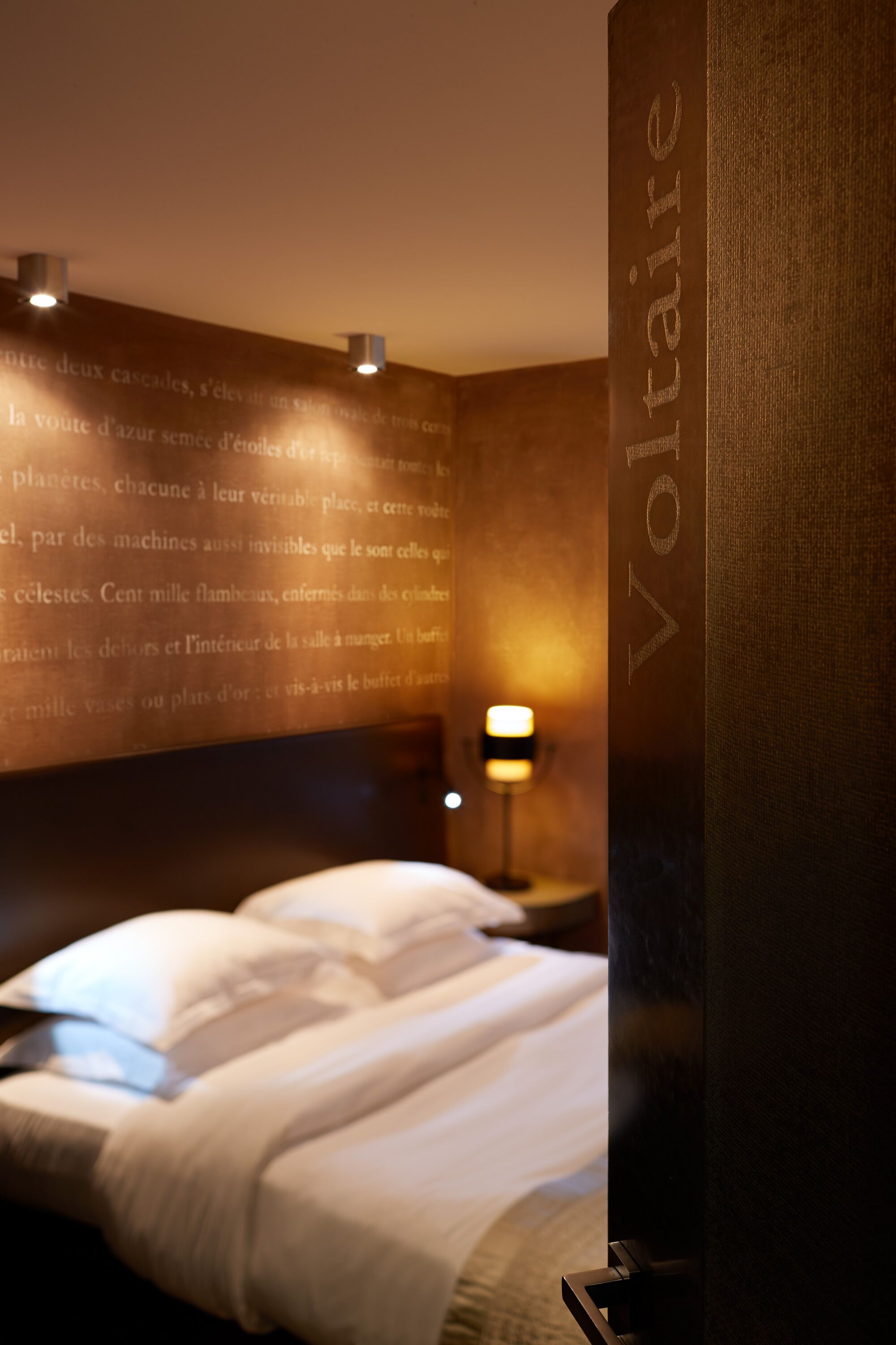 superior double room | 1 bedroom, premium bedding, minibar, in-room safe