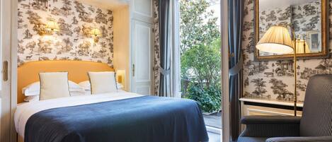 Zimmersafe, individuell dekoriert, individuell eingerichtet