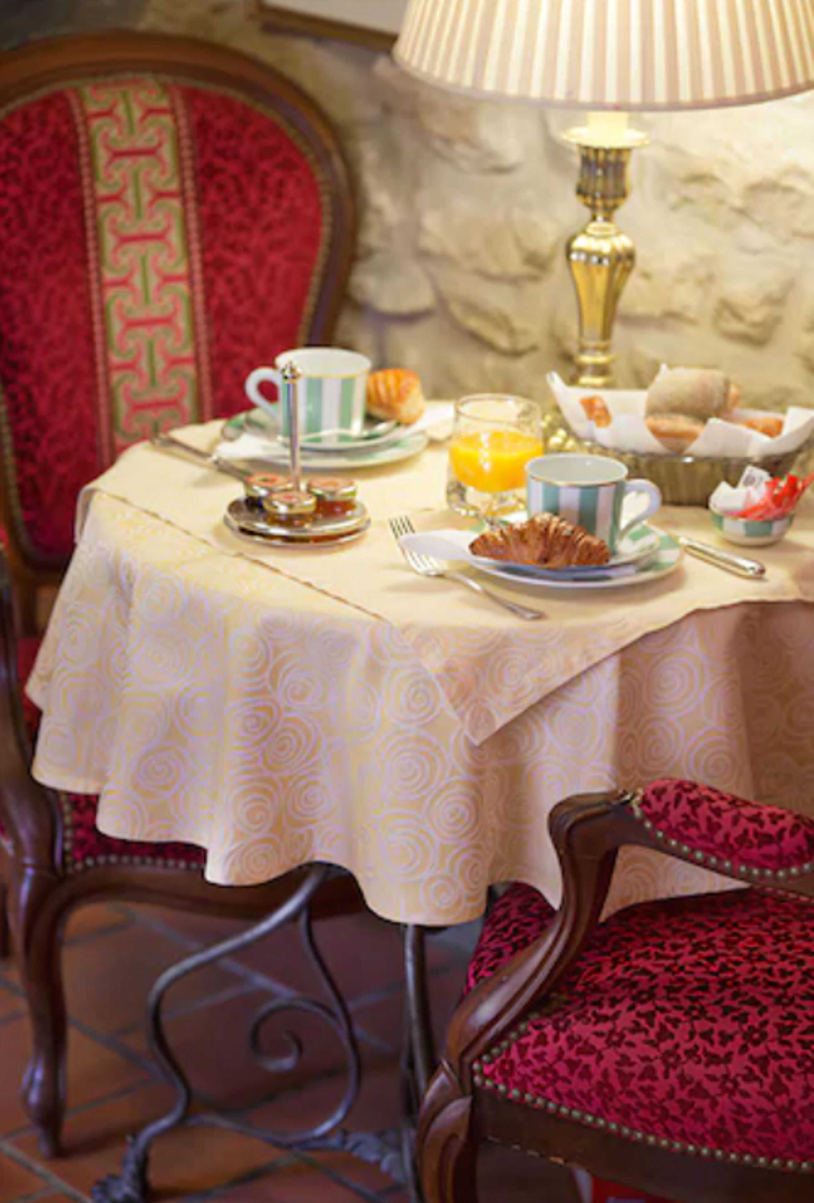 daily buffet breakfast (eur 19 per person)