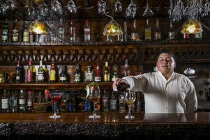 Bar (en la propiedad)