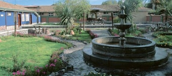 Hotel Rumipamba de las Rosas