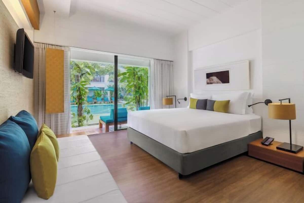 1 bedroom, Egyptian cotton sheets, premium bedding, minibar