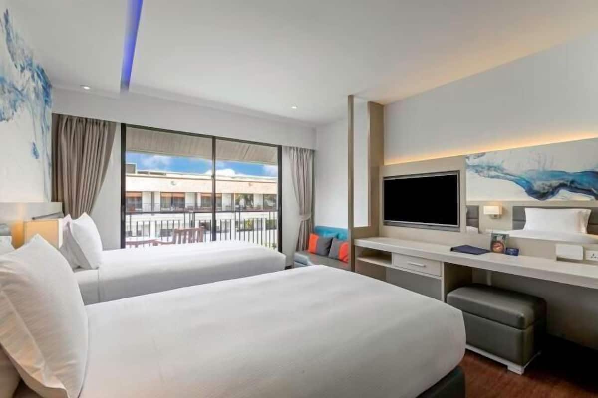 1 bedroom, Egyptian cotton sheets, premium bedding, minibar