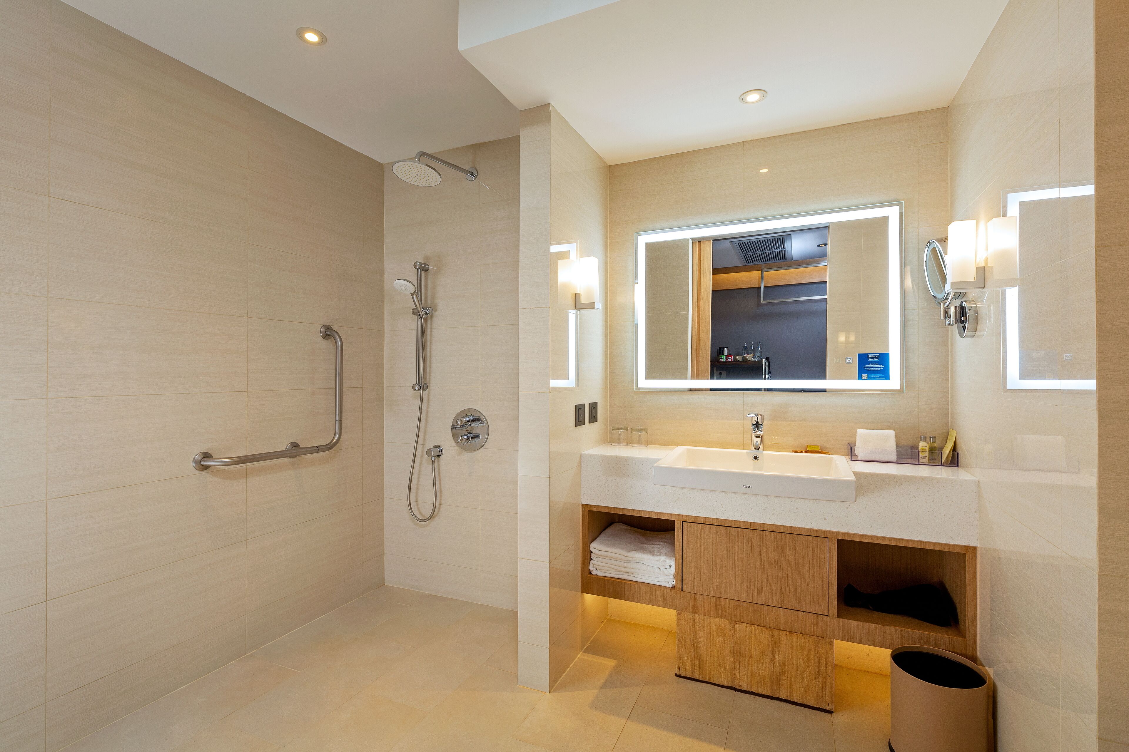 Zimmer, 1 King-Bett, barrierefrei | Badezimmer