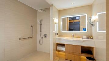 Zimmer, 1 King-Bett, barrierefrei | Badezimmer