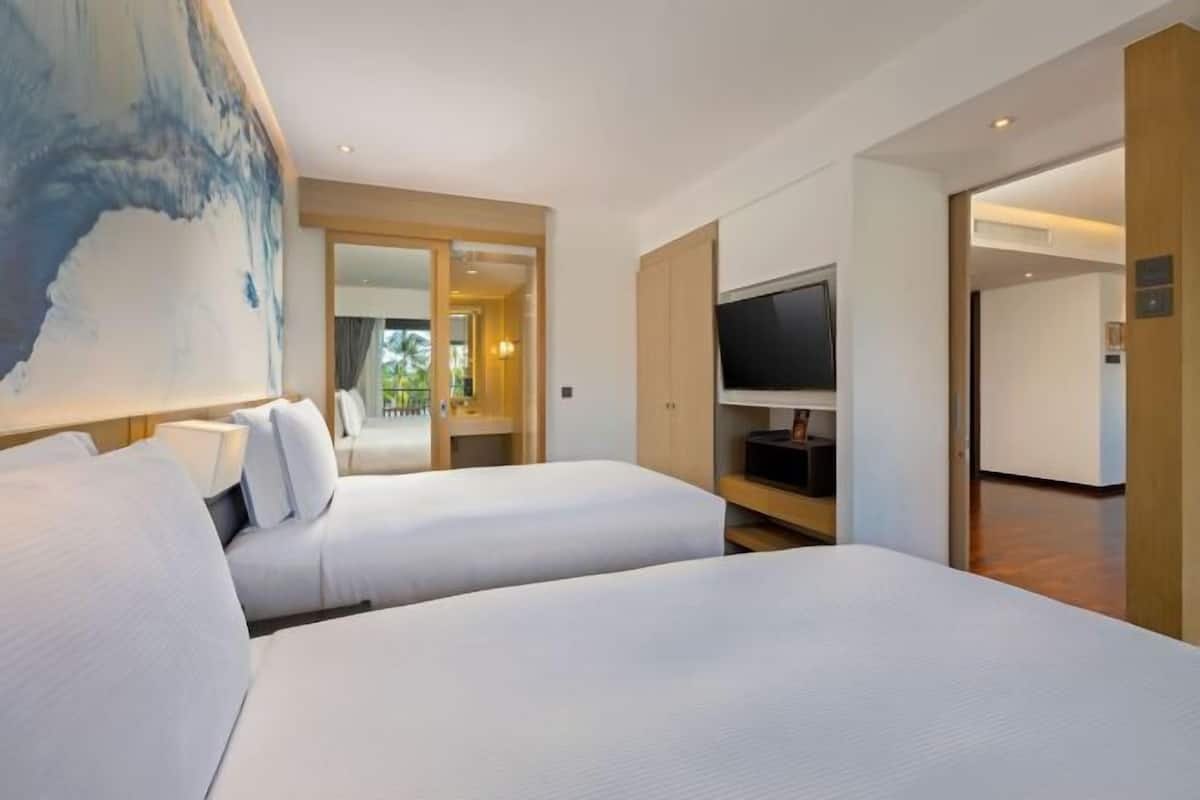 1 bedroom, Egyptian cotton sheets, premium bedding, minibar