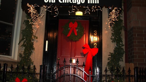 Property entrance - Old Chicago Inn (Chicago)