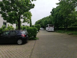 Aparcamiento sin asistencia gratuito