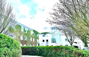 Facciata della struttura