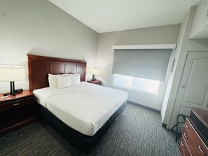 Suite, 1 Bedroom, Non Smoking | In-room safe, desk, blackout drapes, iron/ironing board