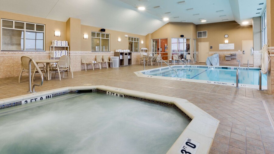 Drury Inn & Suites St. Louis O'Fallon, IL