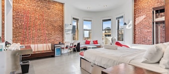 Keating Hotel By At Mine Hospitality