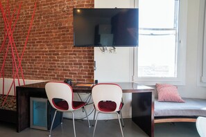 Superior Room, 1 King Bed, Private Bathroom, City View | Frette Italian sheets, premium bedding, down comforters, minibar - Keating Hotel By At Mine Hospitality (San Diego)