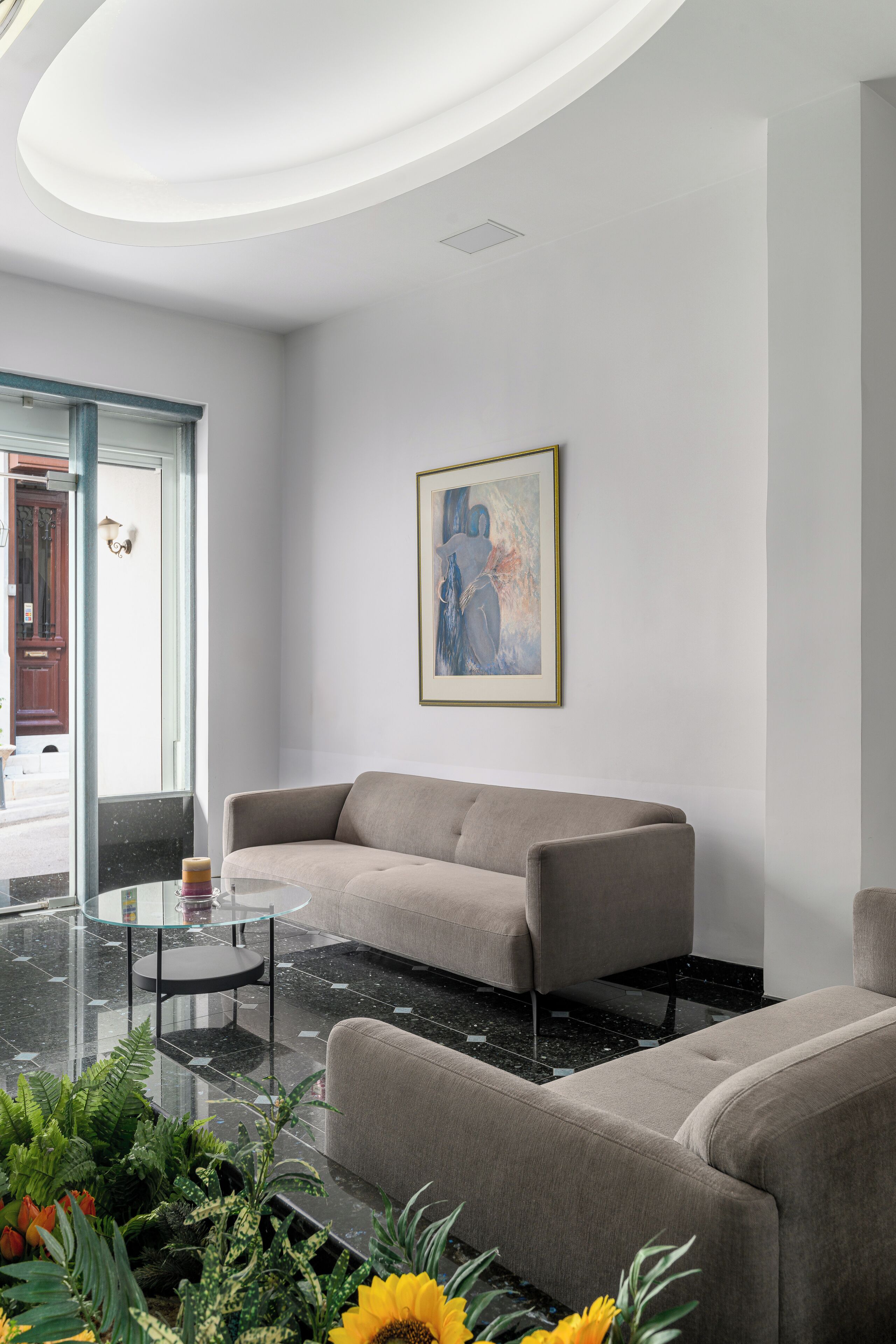 24-inch flat-screen tv with satellite channels, tv