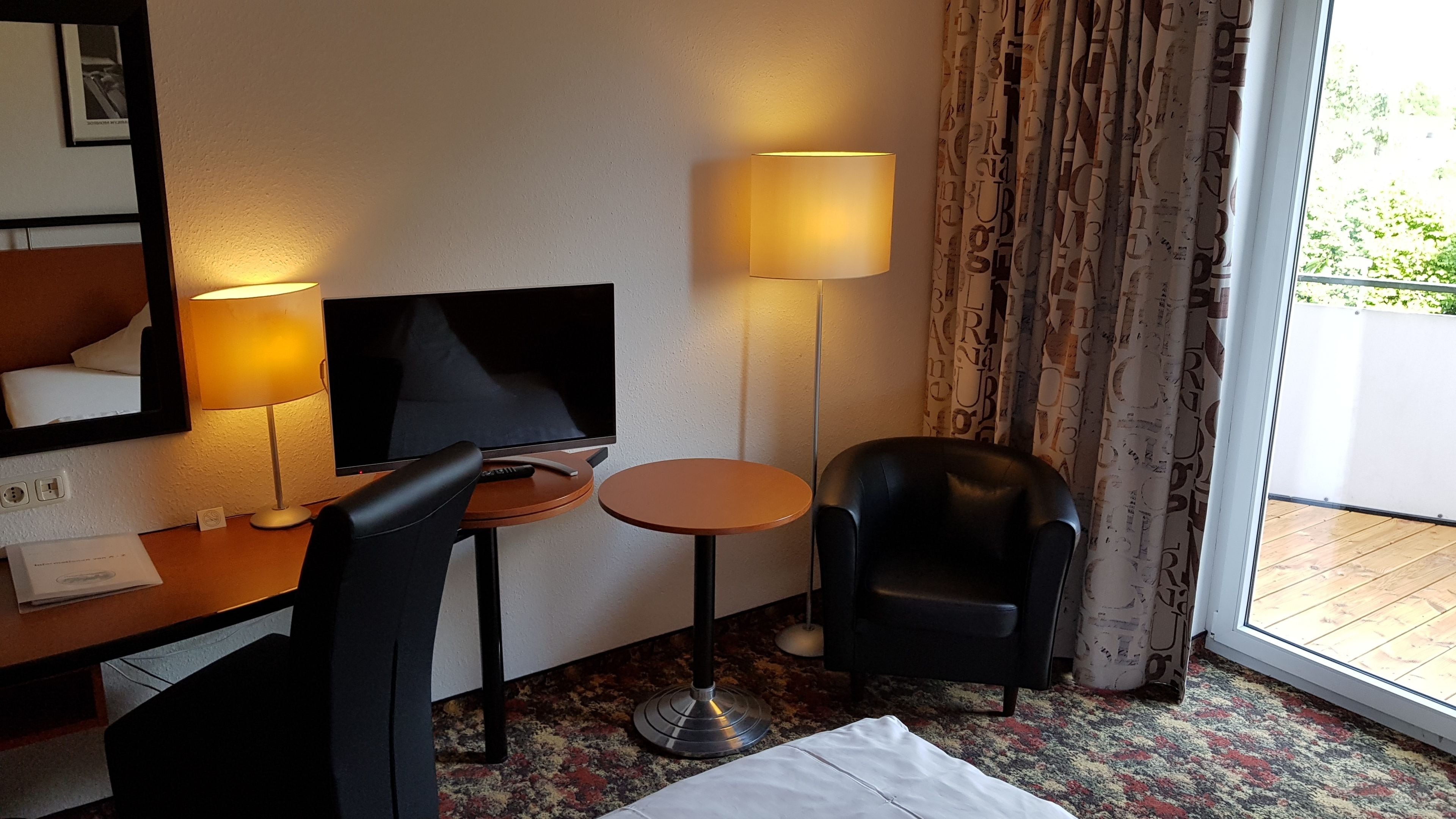 single room | desk, iron/ironing board, cots/infant beds, free wifi
