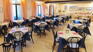 Frokostbuffé er inkludert