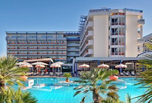 Front of property - Bibione Palace Hotel (San Michele al Tagliamento)