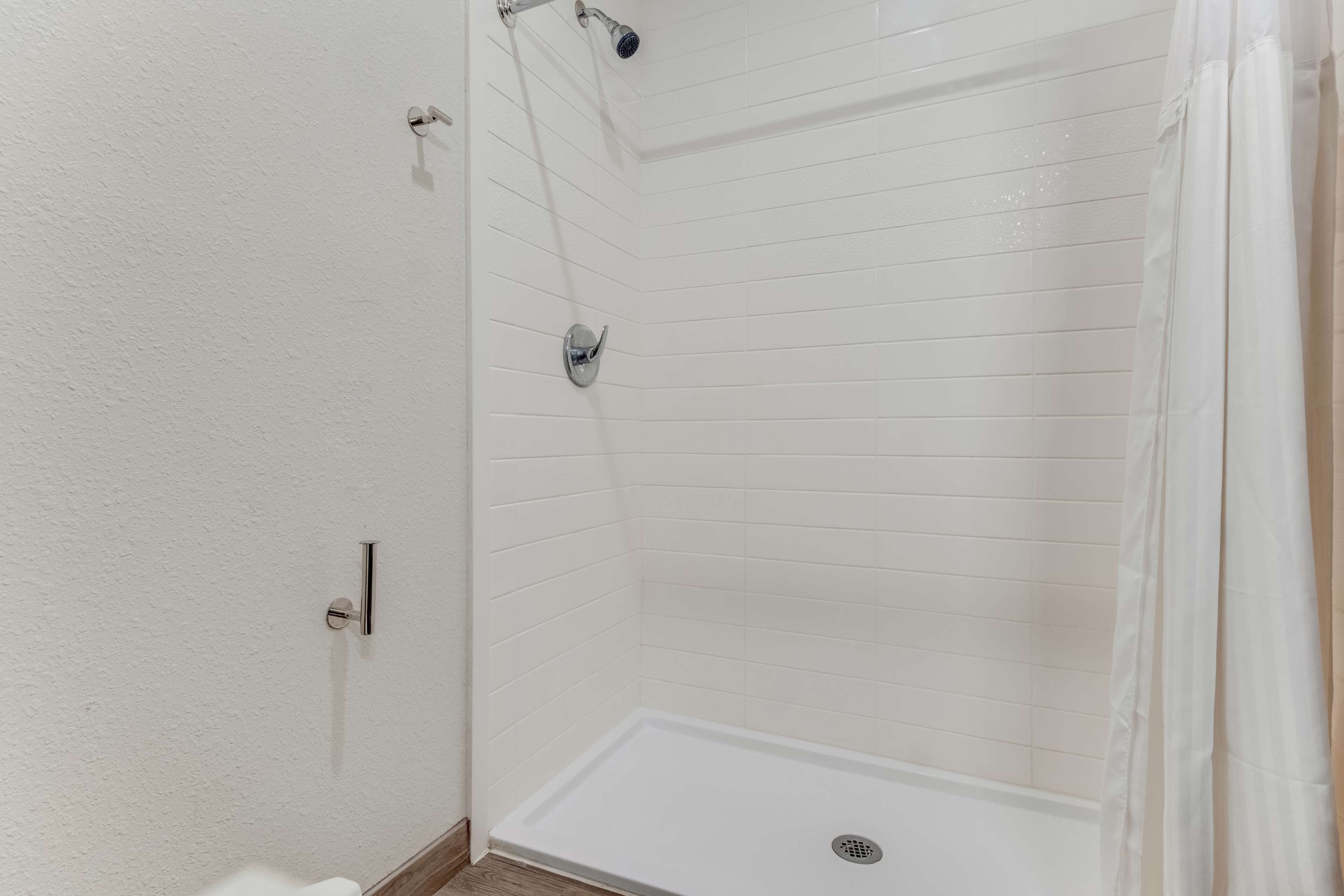 free toiletries, towels, soap, shampoo