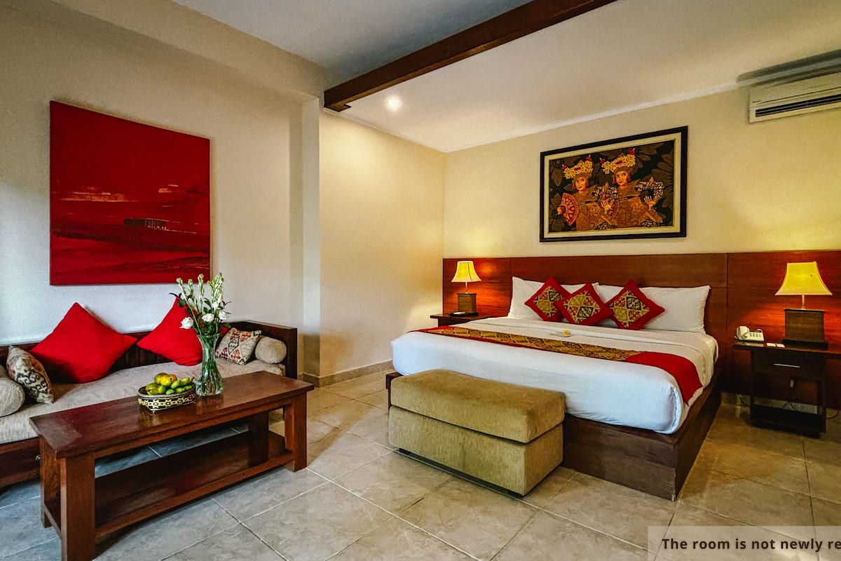 1 bedroom, premium bedding, minibar, in-room safe