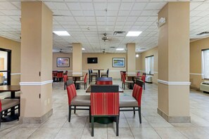 Free daily buffet breakfast