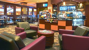 Free daily cooked-to-order breakfast