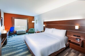 Standard Room, 1 King Bed | In-room safe, desk, iron/ironing board, rollaway beds - Holiday Inn Express Suites Jasper by IHG (Jasper)